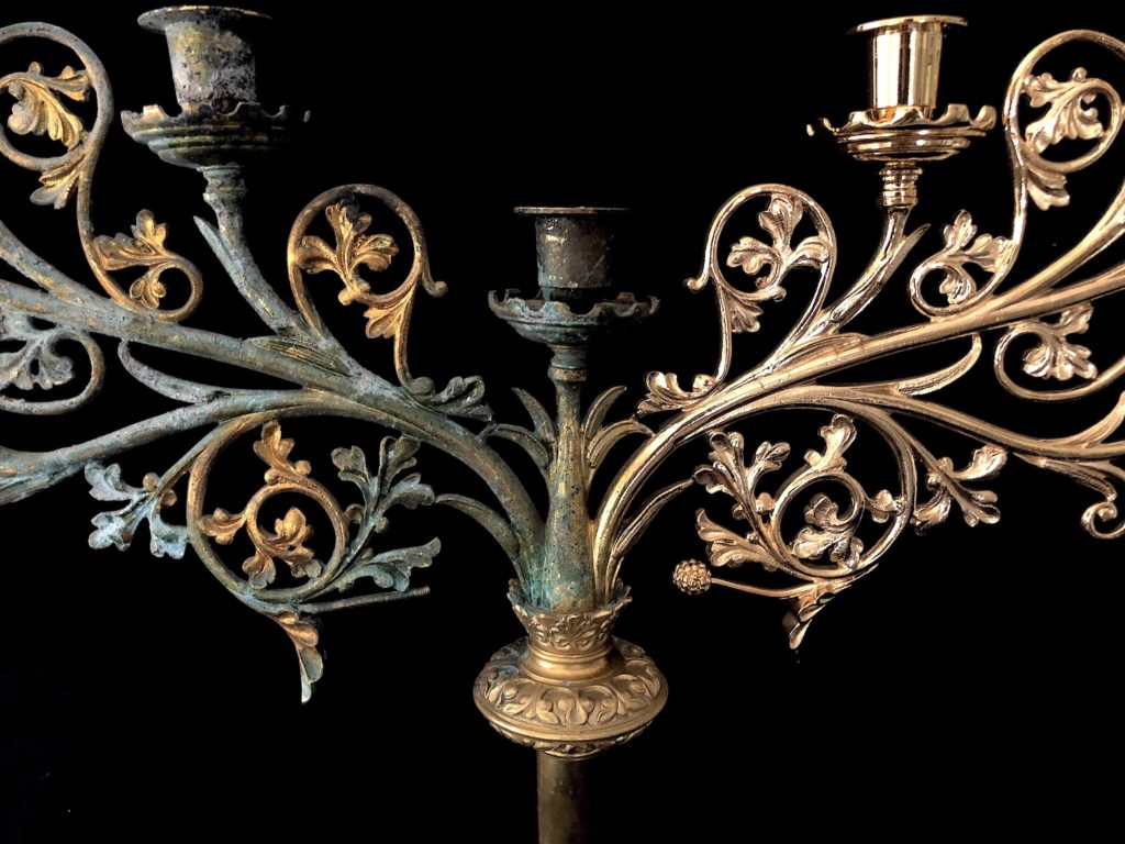 Restauration du bronze et du laiton, exemple d'un chandelier